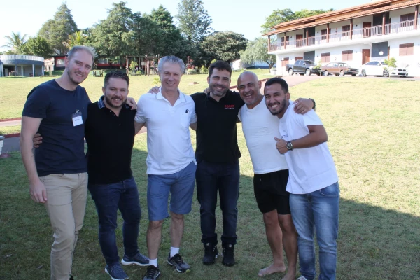 PH – Dezembro 1 – Grupo 643/2018