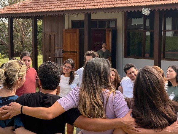 PH - Dezembro - 01 - Grupo 766/2025