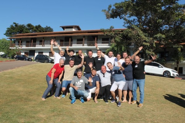 PH - Abril - 02 - Grupo 737/2024