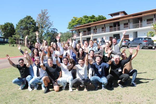 PH - Outubro - 01 - Grupo 763/2025